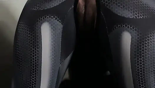 Spiderman tobrut indo si gadis colmekin lagi asik pakai botol perawatan kulit