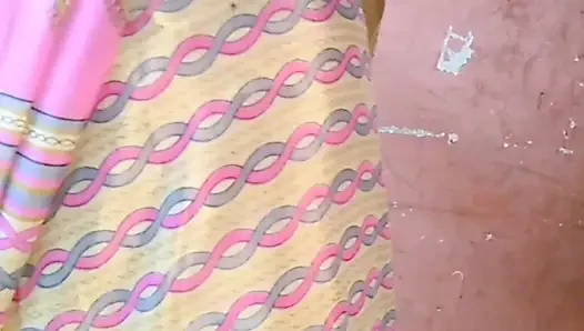 Renu si istri nakal tamil india menggoda teman suaminya sendiri! Indianhotwifex