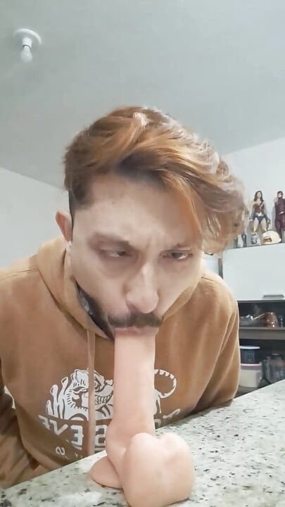 Expose me detroy me