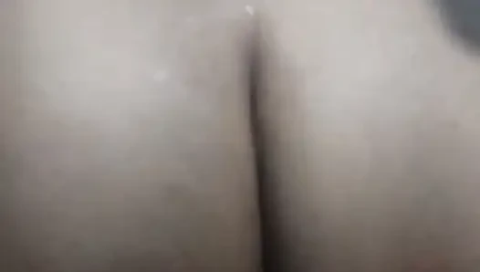 Duş alıyorum