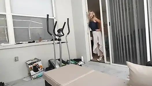 Видеосессия паренька-девушки за кулисами с Ciel Sky