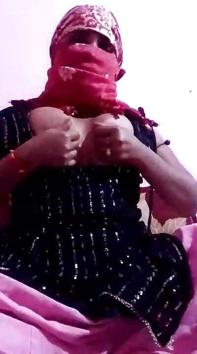Xxx Bihari girl finger kar raha hai