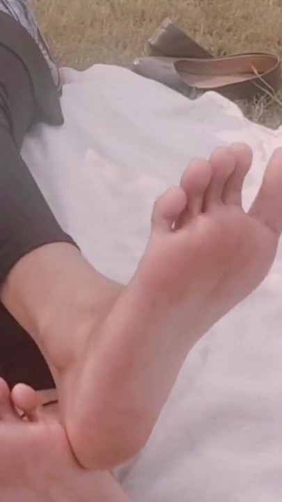 Must-see moment from "Indian Devi Feets after Work"