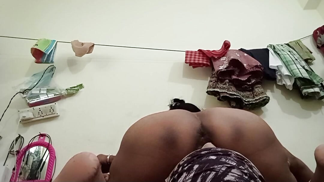 Wife With Big Juicy Ass Sitting On Her Husbands Face