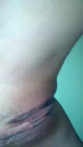 Amateur Babe Playing part 2 of 3