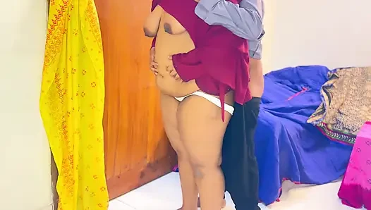 Desi tante mit dickem arsch vom schneider im shop gefickt teil 2