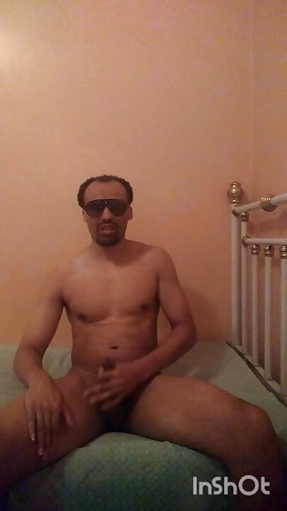 When Confidence Meets Seduction, the Result Speaks for Itself