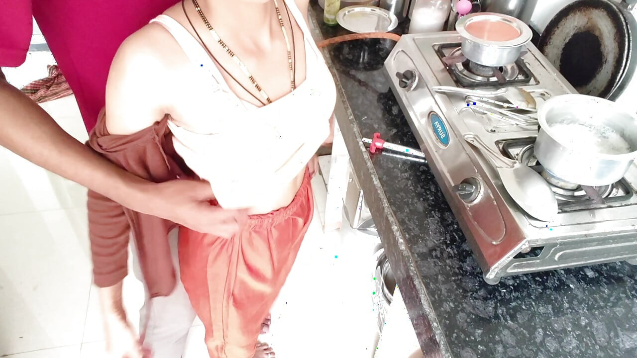Indian wife kichten fuck hard