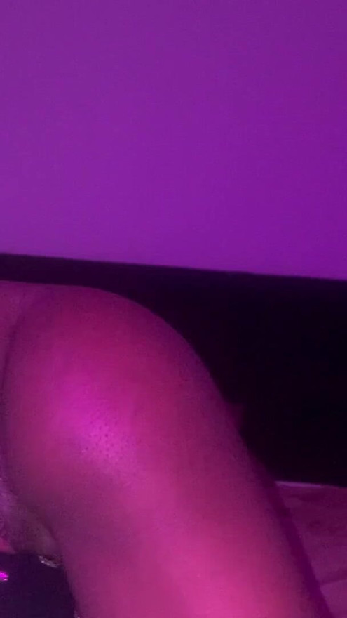 Hot ebony babe pussy licking moment back view | Clip 1