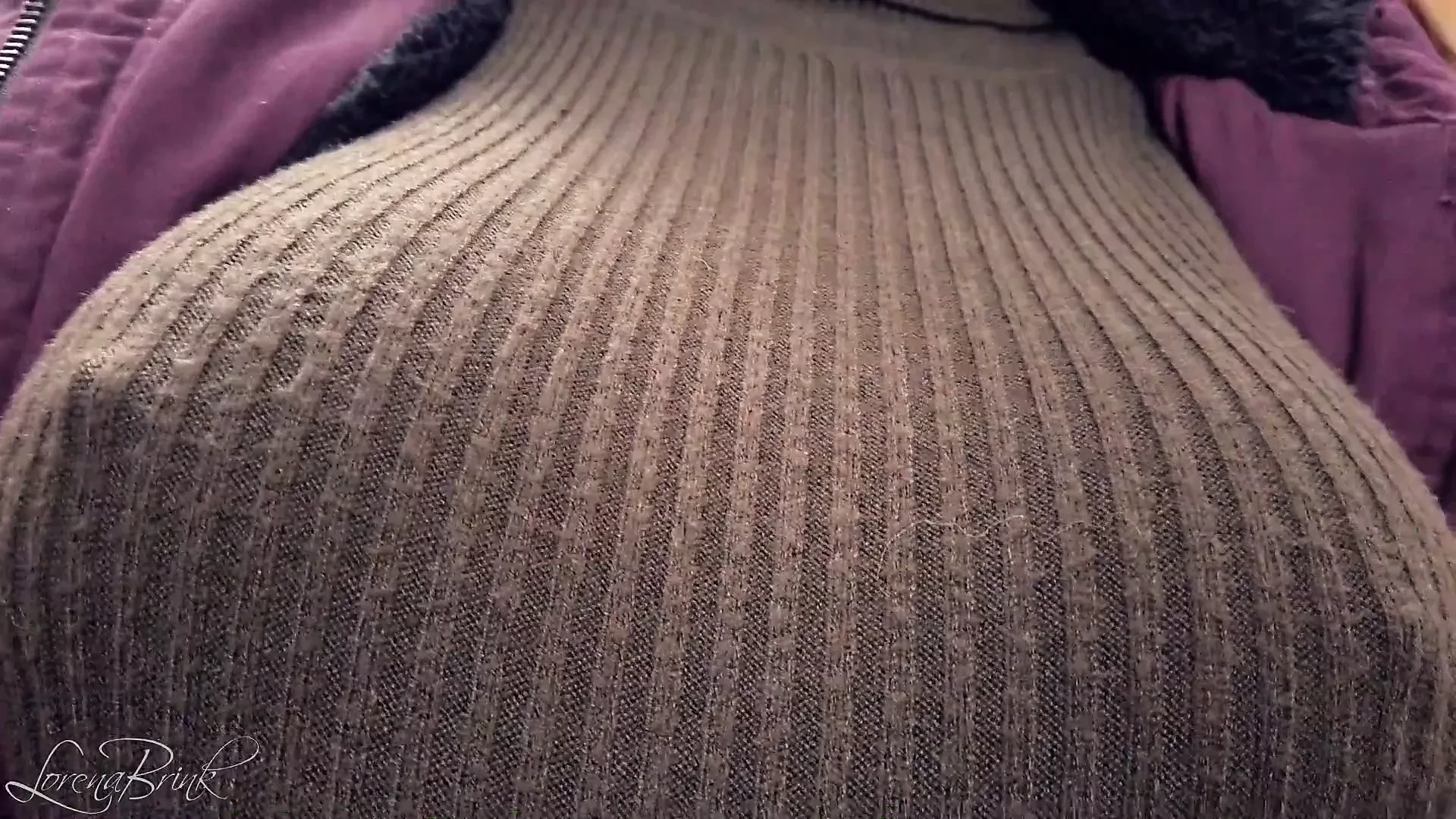 Boobwalk, 새 코트, 니트 스웨터