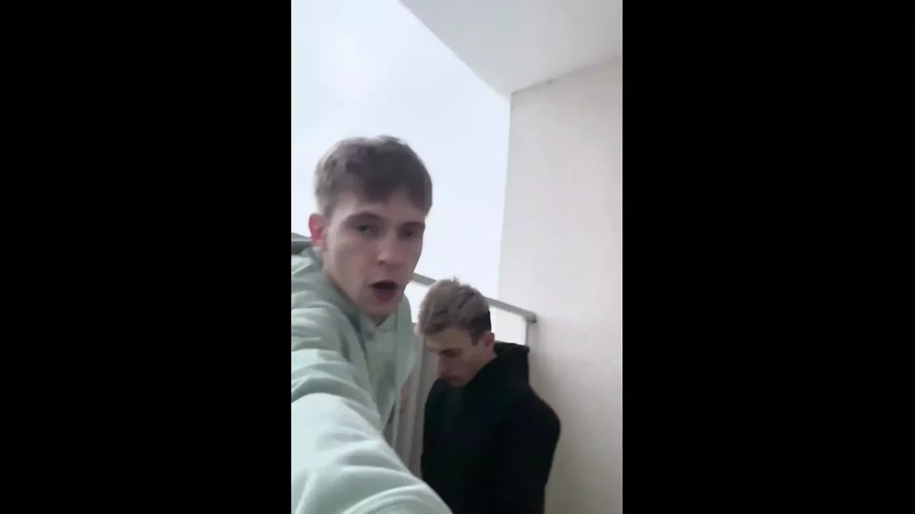 Two twinkies fuck on the landing
