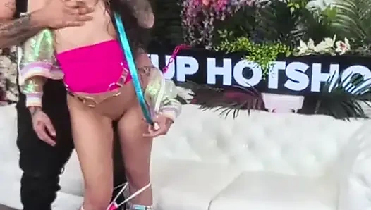 Memek sage dientot habis-habisan sama kontol ngaceng nade!