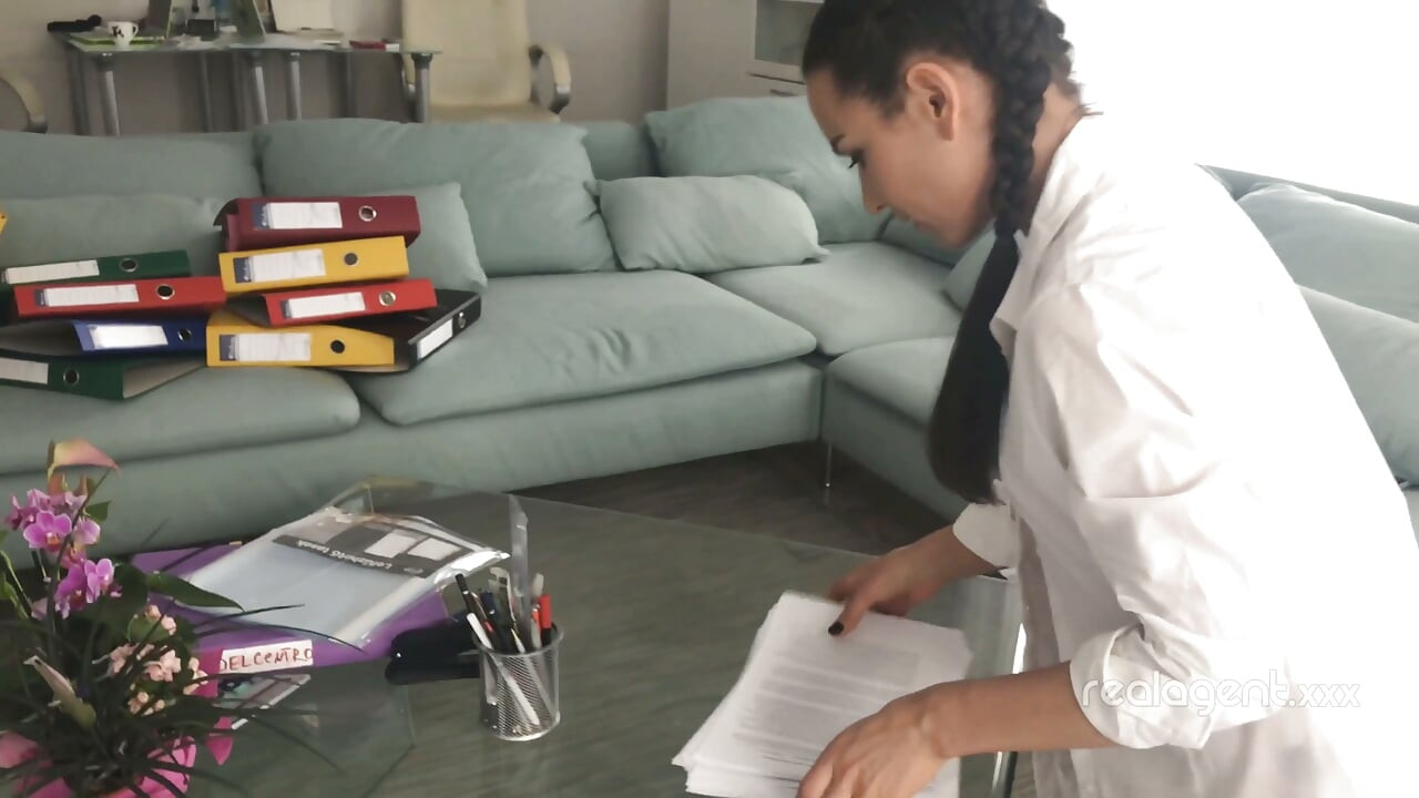Senior Student Nataly Gold Proposed Her Roommate Henessy to Blow off Some Steam Before Important Examination