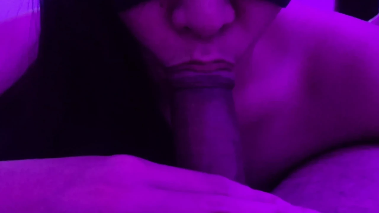 My sexy wife give me a  sensual morning Blowjob!