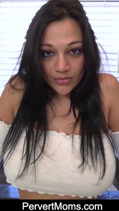 Horny Voluptuous MILF Mona Ozar Gets Turned on By Big Load | Clip 1