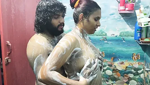 Bath romance with hand job and lip lock