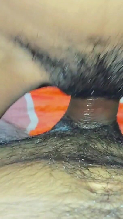 Dögös indiai desi szűk punci a barátnőm és a barátom | Klip 1