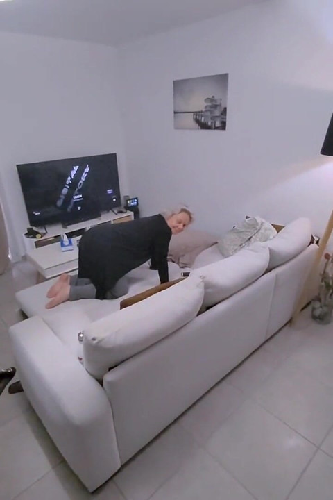 In Doggy Position to Receive a Good Cock in My Ass