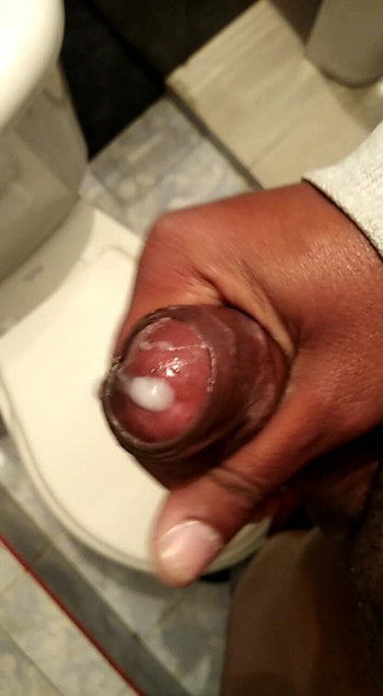 Rich handjob until i cum