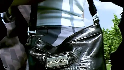 Seks Luar Ruangan Lesbian Dengan Mainan Seks