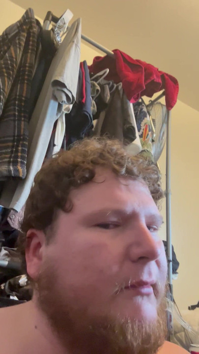 Sucking on a bigger Dilldo