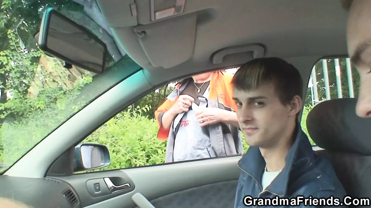 Two buddy pick up and share blonde old lady