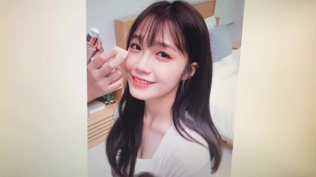Apink Eunji cumtribute