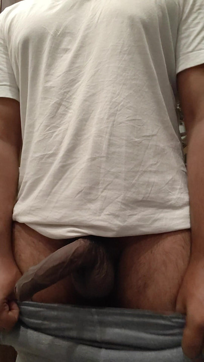 Who wants this 🍆