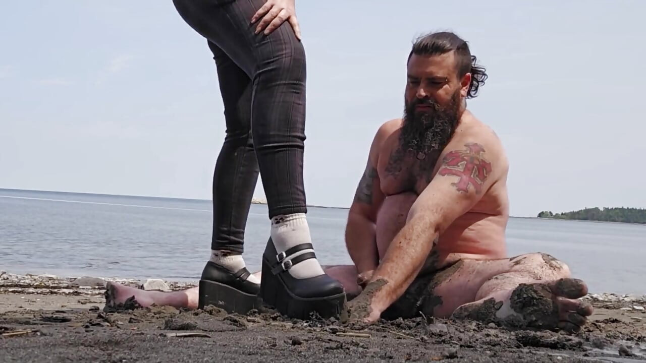 Gaspesie Cock Trampling