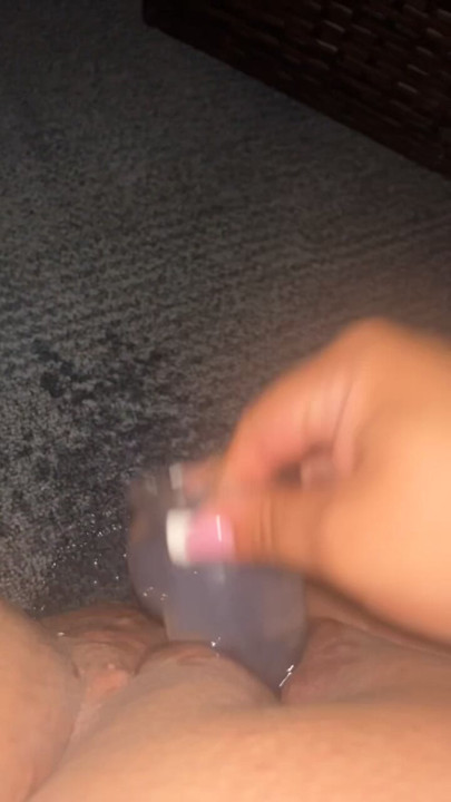 Barely Legal Slut Squirts Everywhere