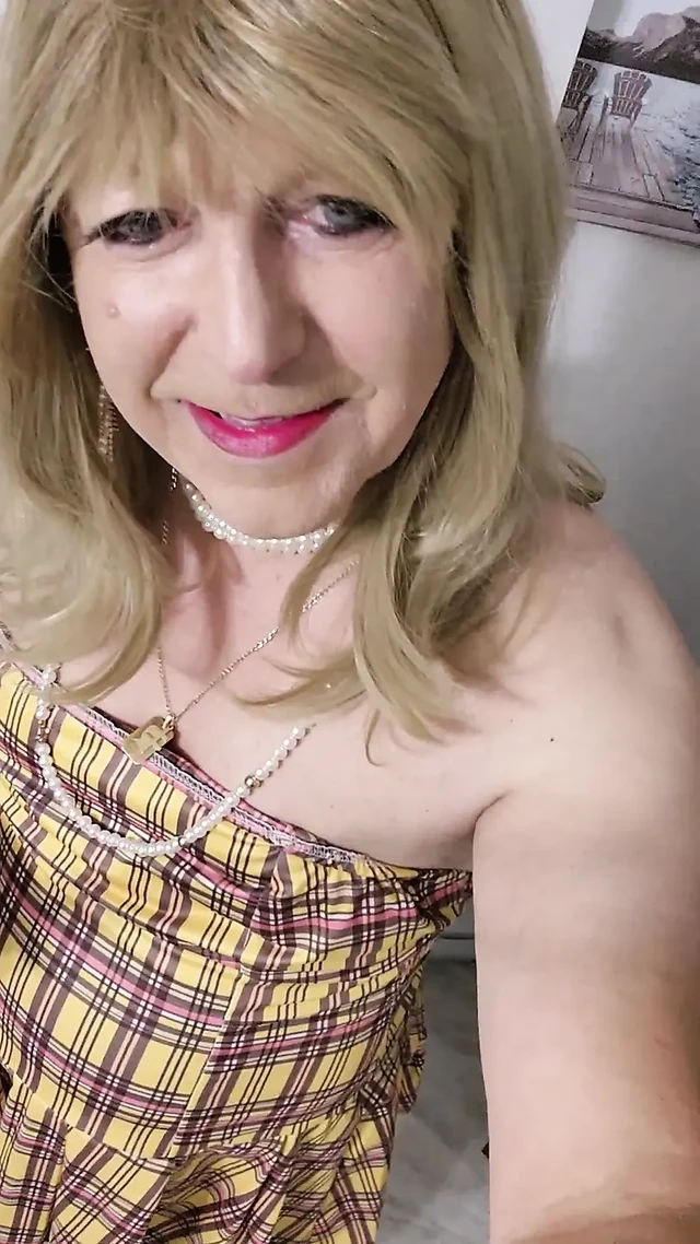 Hello my darlings