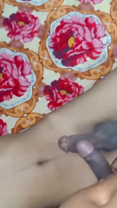 Momento cautivador de "Pelea de polla de chico a chico con hermanastro caliente"