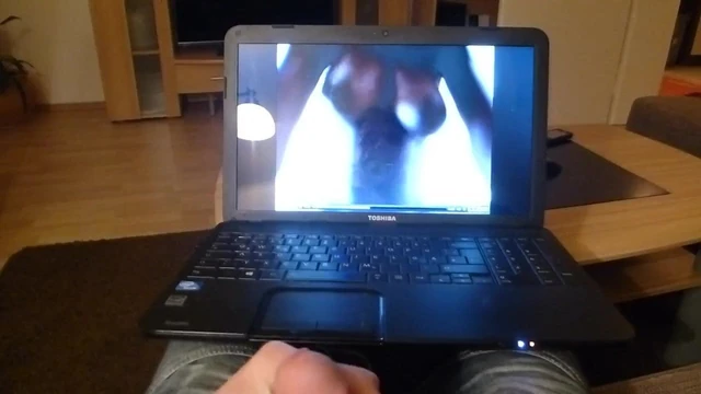 Cum on black tits