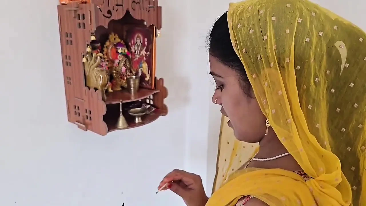 Girlfriend cheating Boyfriend.Hardcore Fucking in the front of his friend Video. hardcore Sucking Licking Video Close shot