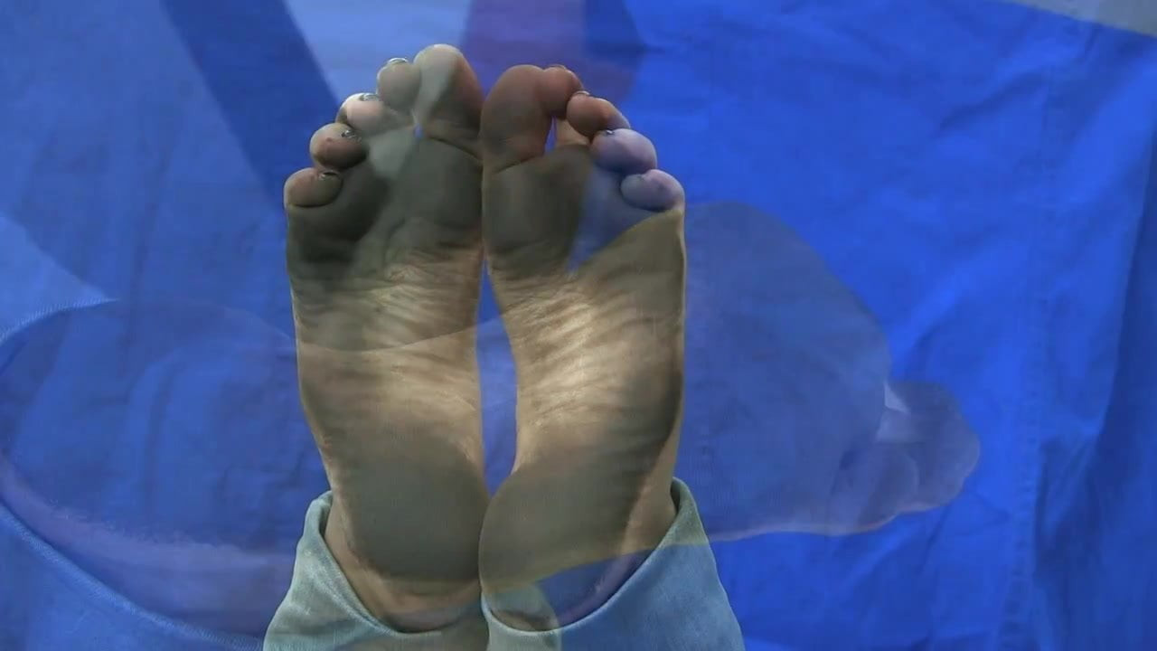 Dirty soles
