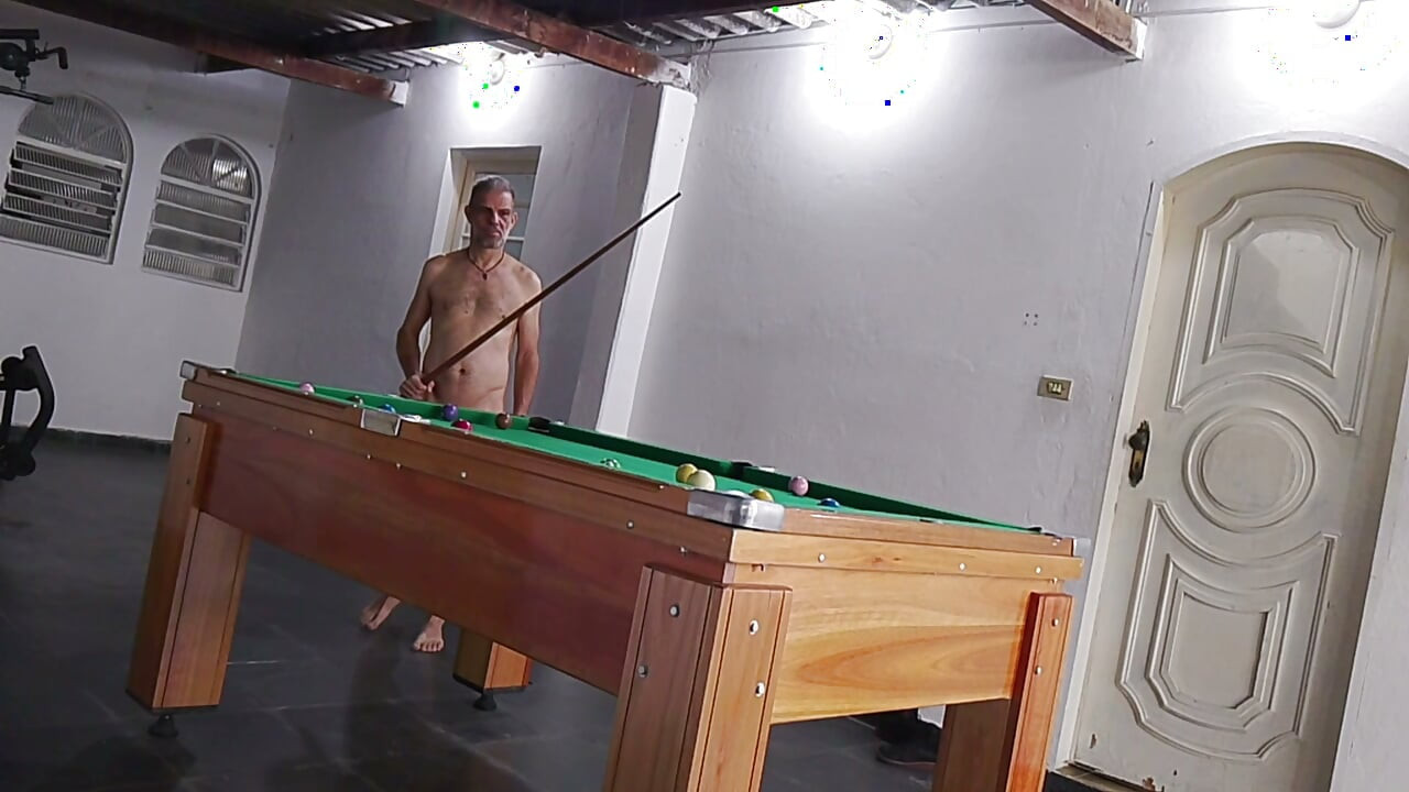 Let's play naked?