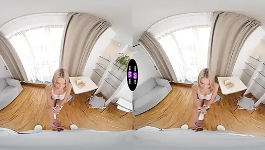 Отвлекнутую Naomi Love долбят вместо того, чтобы учиться - TmwVRnet