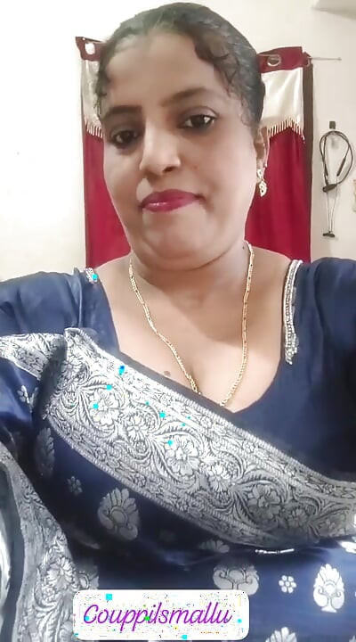Your own aunty, shining in a saree