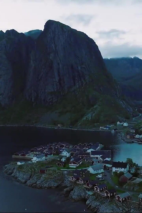 Big Tits Solo Masturbation Horny Busty MILF