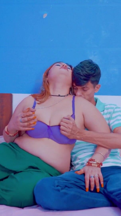 Big boobs hot newly married couple enjoyed their first suhagrat night | Clip 1