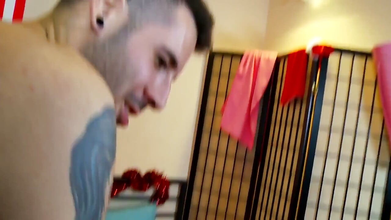 Beautiful teen makes her first porn casting