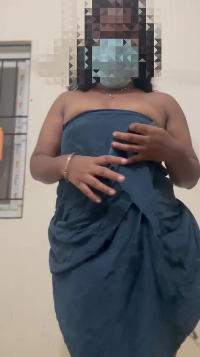Desi tamil girl seducing clear audio part-1 | Clip 2