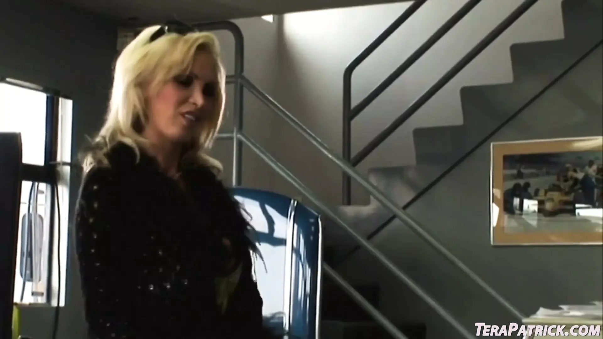 3way에서 따먹히는 Nikki Benz
