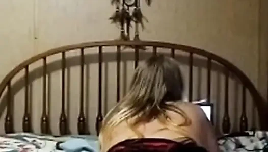 Masturbating for Cash Live