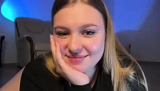 Bouncing huge tits and masturbate fat pussy