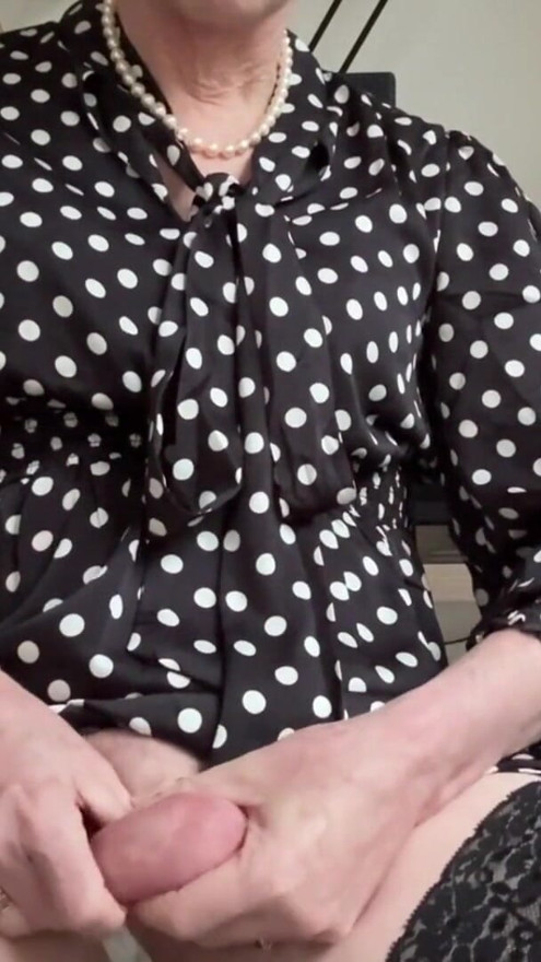 Secretary comes in polka-dot dress | Clip 1