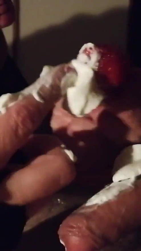 Food Play with Strawberries and Cream for Miss Kika | Clip 2