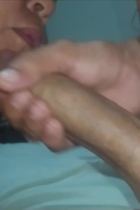 Es ist süß, wussten sie? sperma in den mund zeitlupe