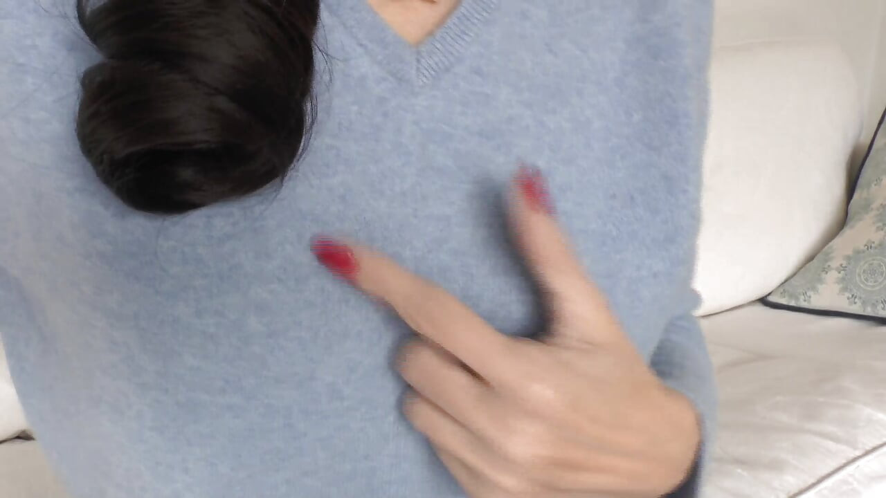 14 Days Before Your Wedding: Taboo Encounter - Cum on My Sweater, Lady Victoria Valente