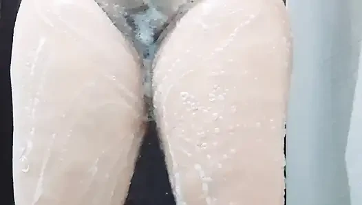 Desi aunty fuck by boy 18 year old bathroom video
